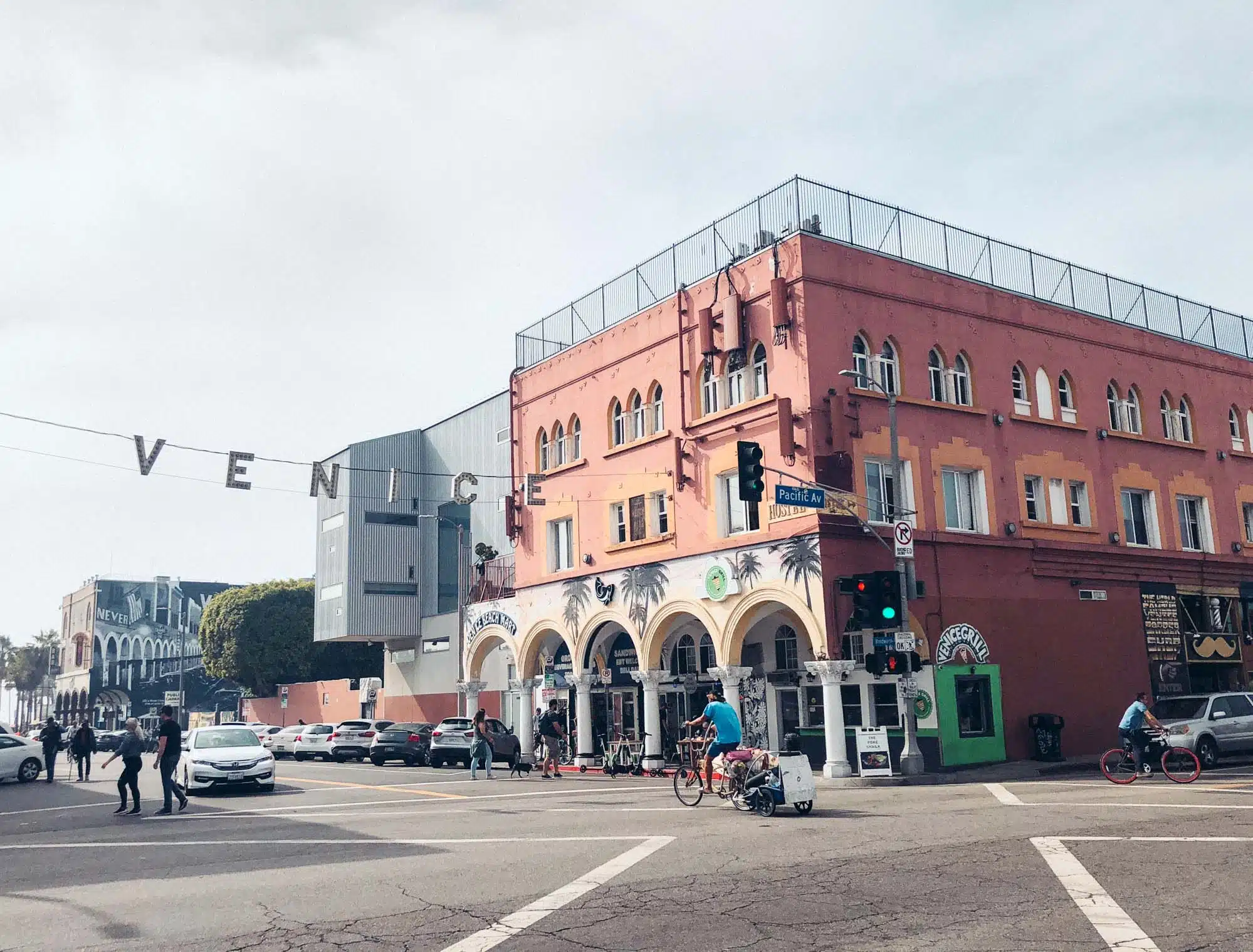 California Road Trip Itinerary - Venice Beach