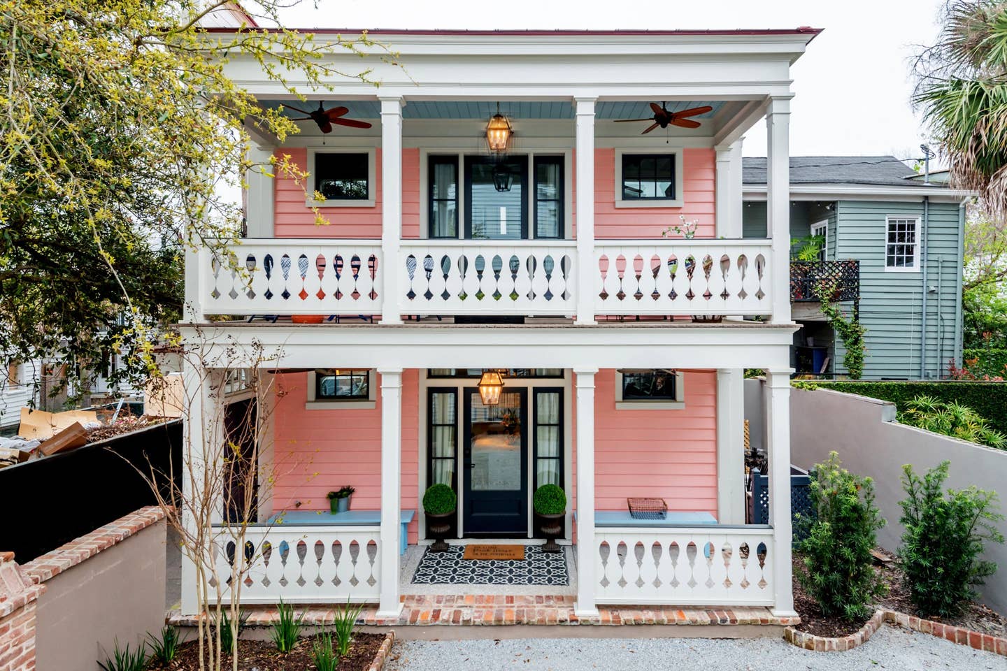 Little Pink House - Airbnb Charleston
