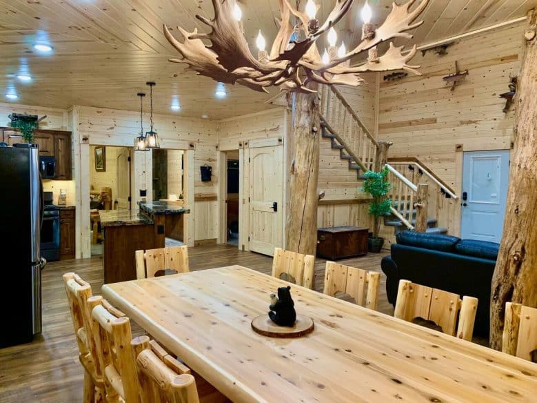 Yellowstone Airbnb - Imperial Elk Lodge