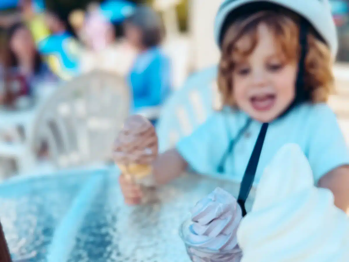 Creamee ice creams.
