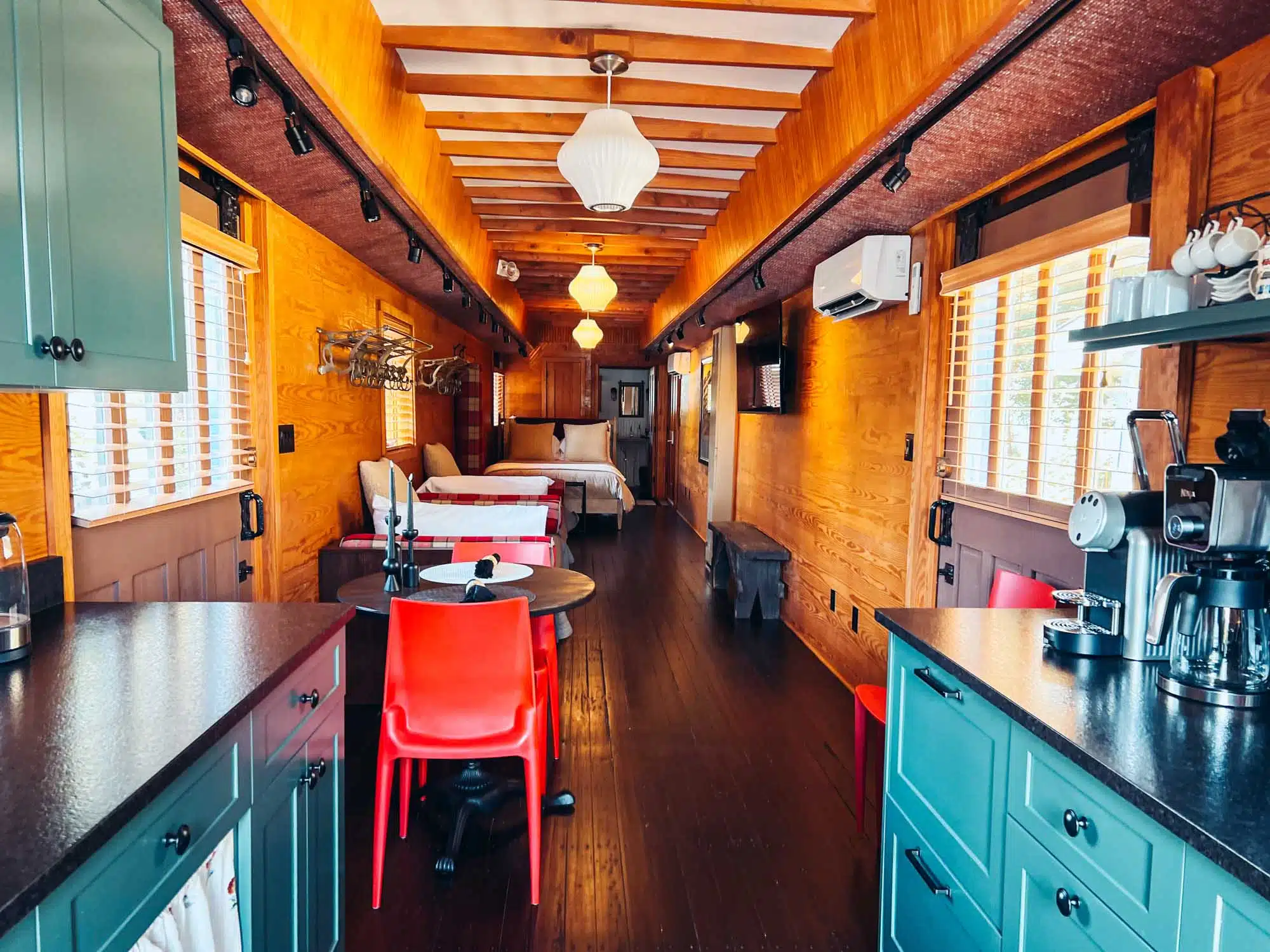 Kent Collection railway carriage.