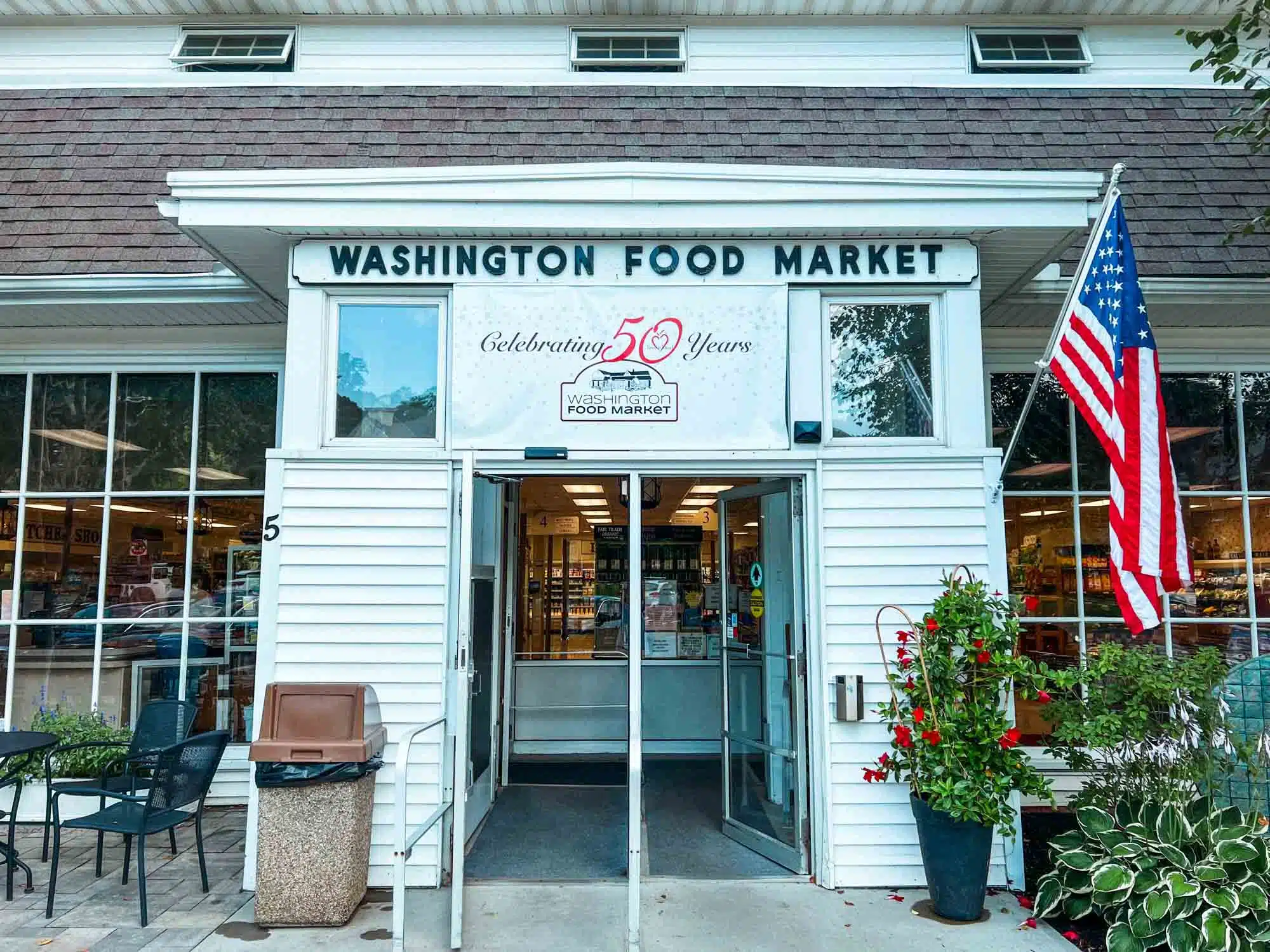 Washington Market doors