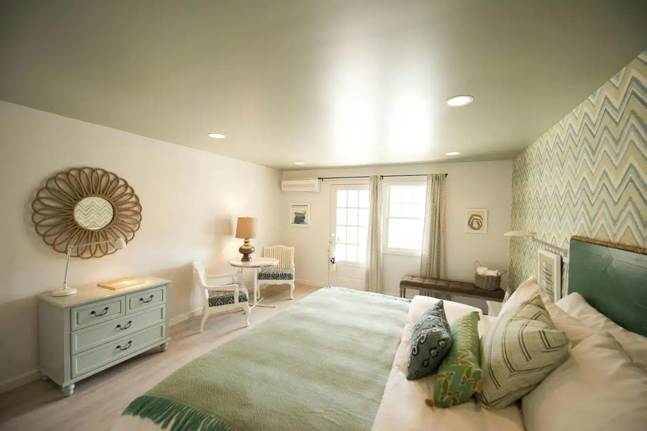 Room at The Lodge on the Cove.