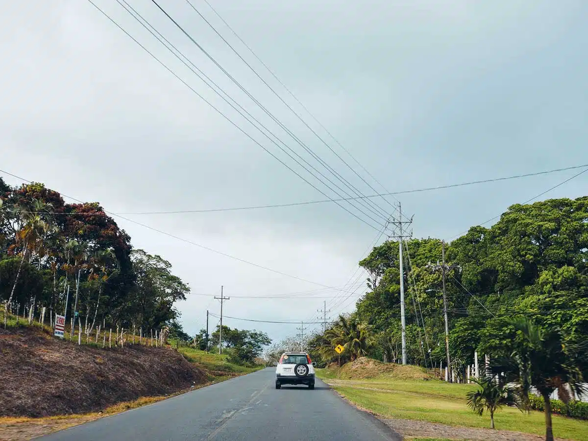 Driving to Rio Celeste.
