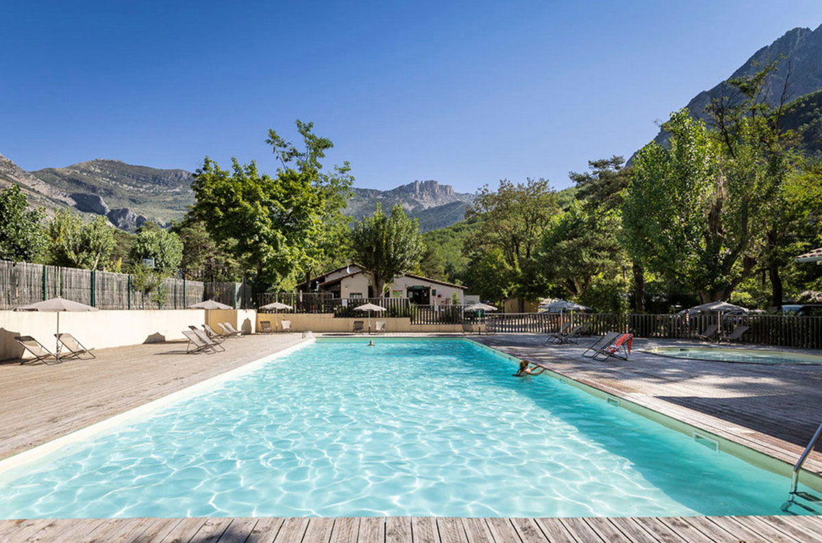 Pool at Huttopia Verdon.