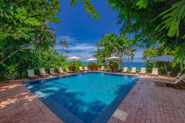 Pool at the jungle plane accommodation in Costa Rica.